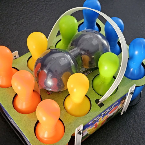 Bowling set for kids new, 10 pins and 2 balls