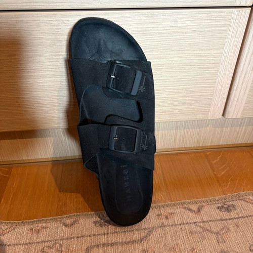 Manebì sandals like new, suede black, size 42