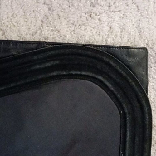 Handbags used, various