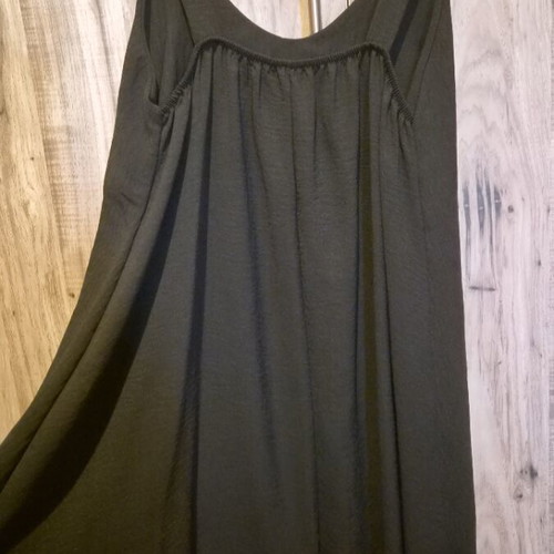 Black dress new, size M/L, lightweight and breathable
