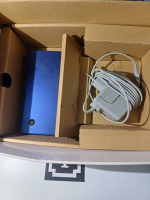 Nintendo DSi σαν καινούργιο με φορτιστή και Pokemon Diamond