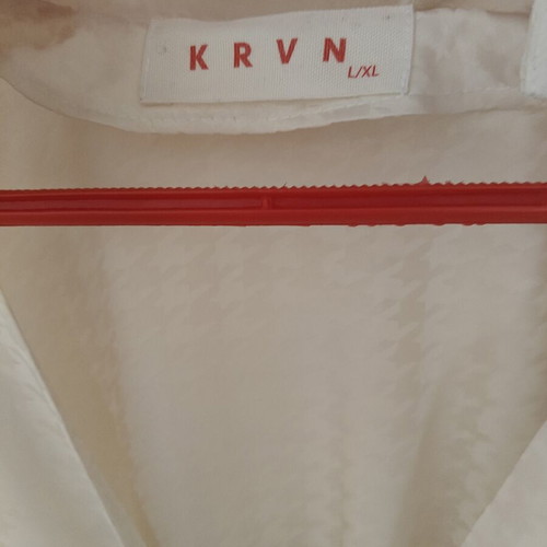 Karavan shirt beige XL like new