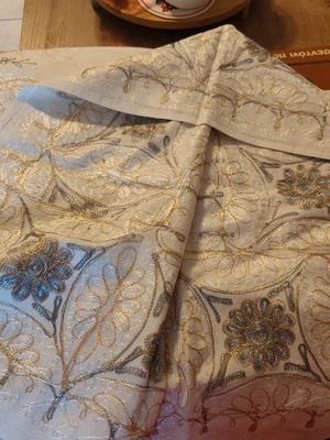 Small tablecloths and runners new