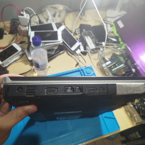 Dell Inspiron laptop without disk, RAM, or PSU
