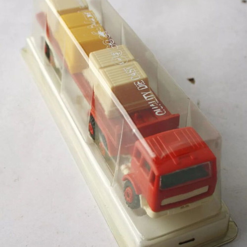Vintage Gesoef Mari Polfi Efsi 1:90 Mercedes plastic truck 1970s new