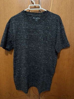 T-shirt Karl Lagerfeld σαν καινούργιο, μέγεθος M, μαύρο και γκρι