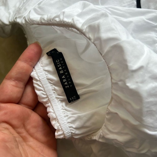 Zara off-shoulder top like new, black and white
