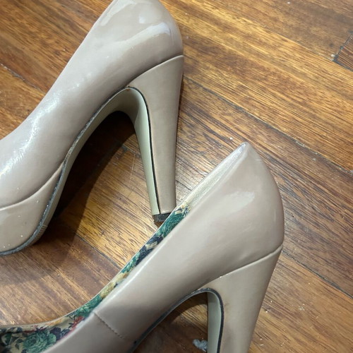 Madden Girl shoes pumps used, size 36, beige