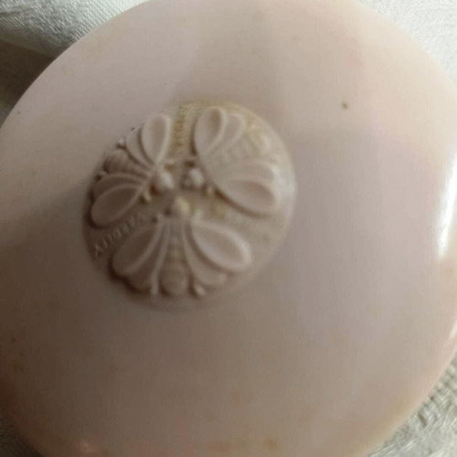 Vintage Yardley Vanity Jar with Bee Lid used