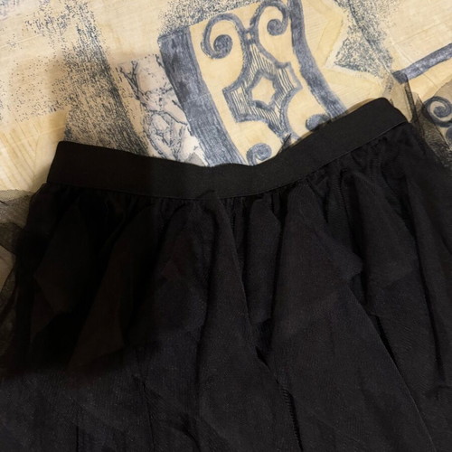 Tulle skirt asymmetrical with tutu points new, black