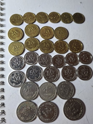 Lot of 32 Croatian coins