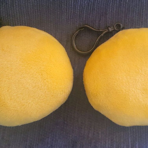 Emoji key wallets like new, set of 2, yellow