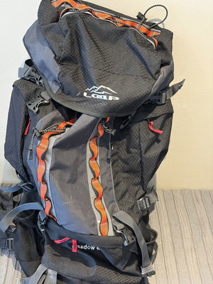 Backpack 65 liters like new