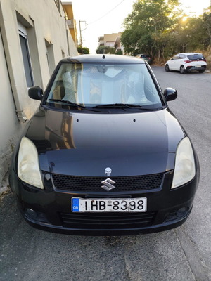 Suzuki Swift 1.3 компактен автомобил 2007, 179000 км, ръчна скоростна кутия