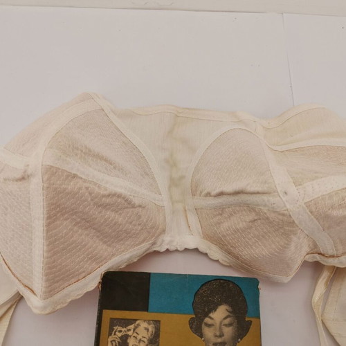 1960s bra used, white