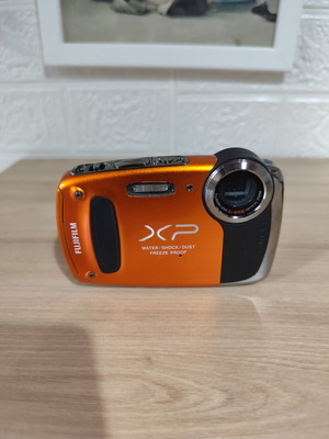 Fujifilm FinePix XP50 digital camera like new, waterproof and shockproof