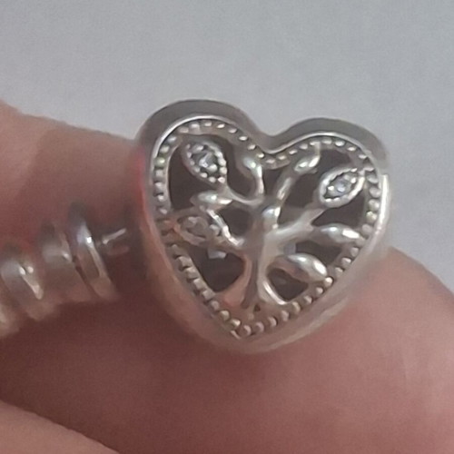 Pandora bracelet 19 cm with heart clasp and family tree zirconia