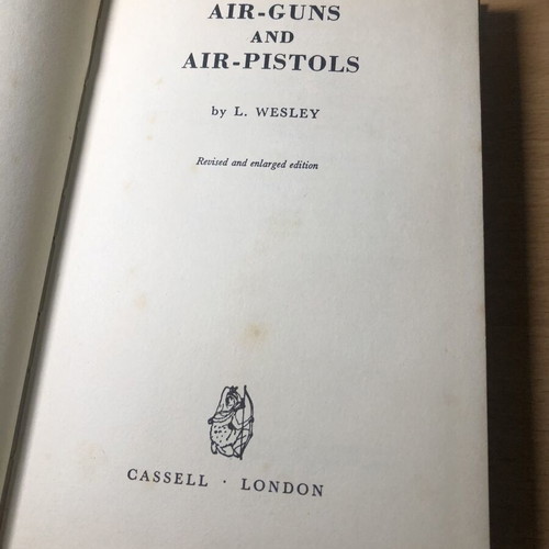 Air Guns & Air Pistols by L Wesley, vintage collector's guide book