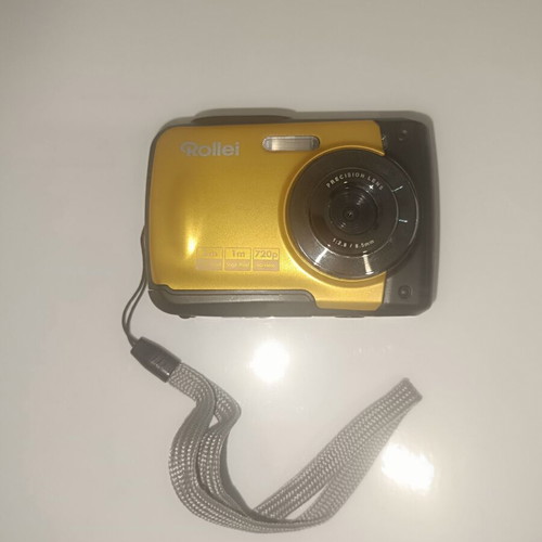 Waterproof camera new with charger and case
