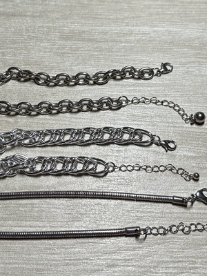 Anklets new, white and gray, set of 3 pieces