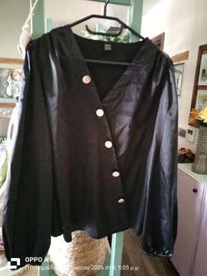 Satin blouse like new, black, size L