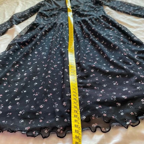 H&M Mini Floral Dress With Mesh Sleeves Like New