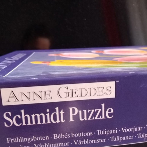 Anne Geddes Puzzle 1000 pieces Schmidt brand, spring tulips