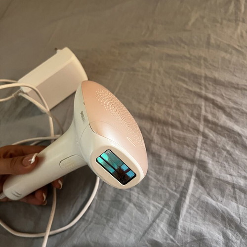 Philips Lumea IPL hair removal device