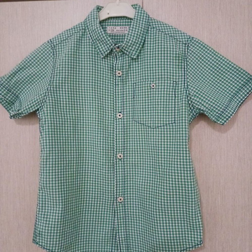 Zara boys' summer shirt size 5-6, like new, white and green