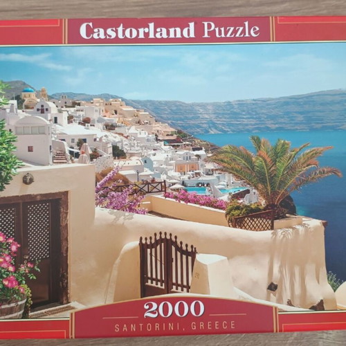 Puzzles pack of 2000 and 3000 pieces like new