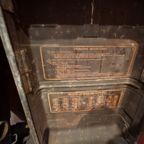 BC 1306 NOS B World War II US Army radio with matching power supply