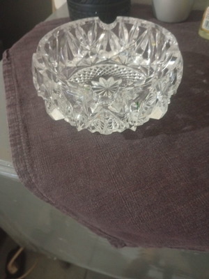 Crystal ashtray like new