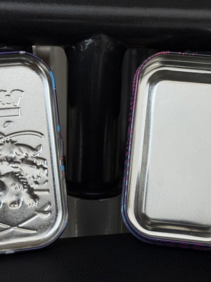 Venusaur Pokemon tin, empty
