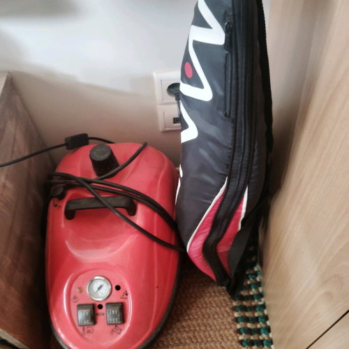Electric cleaning vacuum used