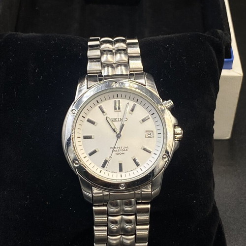Seiko Perpetual Calendar men's watch like new, stainless steel