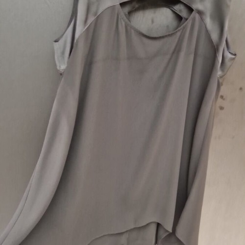 Attrativo blouse airy and asymmetrical like new, black