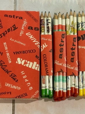 Vintage box with 72 pencils from the 90s, like new