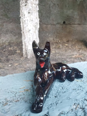 Decorative table dog used