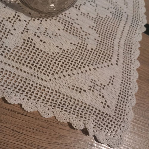 Handmade square doily new