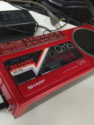Sharp QT-16 vintage ραδιοκασετόφωνο μεταχειρισμένο, δεκαετίας 80