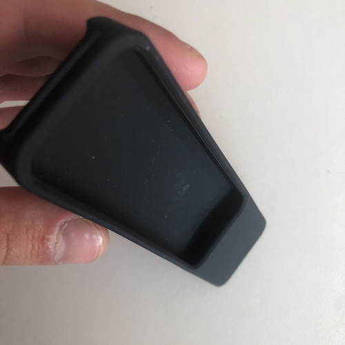 Apple TV 2nd & 3rd Gen remote case with AirTag slot - elago R2