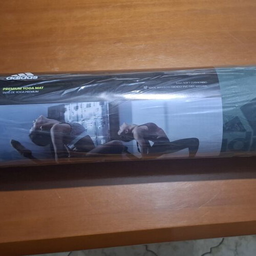 Yoga mat new, 176×61×0.5 cm