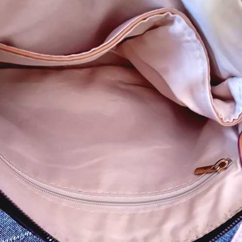 Shoulder bag in black-tan faux leather like new, 35x32 cm