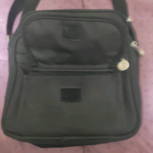 Shoulder bag with handle like new, black Personality
