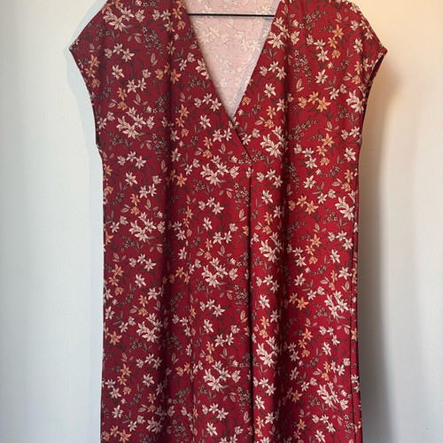 Mango autumn dress like new, loose floral brick color