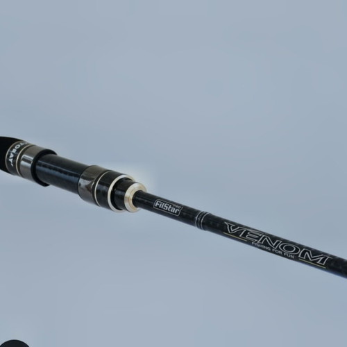 Venom SJ Spinning Rod like new, saltwater and freshwater