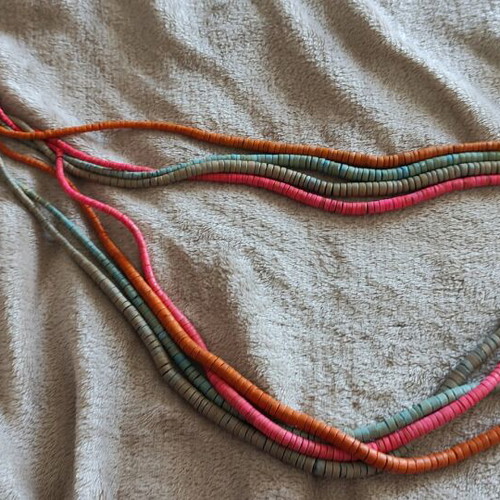 Wooden necklace and earrings used, multicolor orange