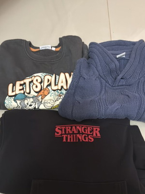 Pack of 3 used Zara kids' sweatshirts