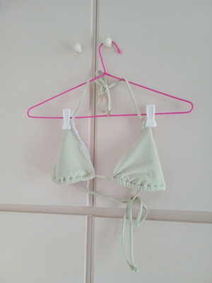 Fullah Sugah bikini top small, like new