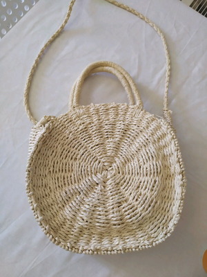 Straw bag like new in excellent condition